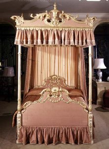 Lit à baldaquin George III, fin du XVIIIe siècle