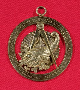 Insigne maçonnique porté par les membres de la Grand Stewards Lodge après 1841, milieu du XIXe siècle
