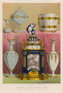 Horloge en Porcelaine et Verre Ornemental