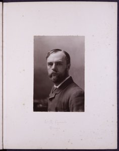Portrait de WR Symonds, vers 1900 (photo n/b)