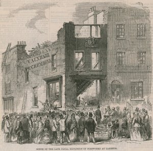 Scène de la récente explosion fatale de feux d