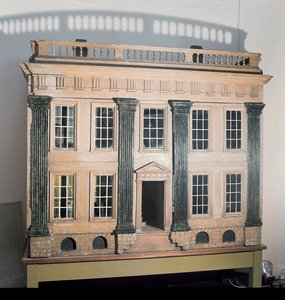 La Grande Maison, maison de poupée anglaise, vers 1750, probablement du Cheshire ou du Lancashire