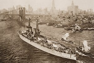 Le cuirassé américain, Texas, quittant le port de New York, illustration de 
