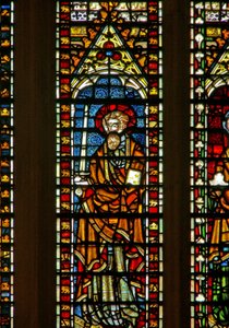 Fenêtre représentant Saint Paul? - English School