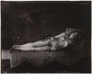 Femme nue sur une chaise longue en osier, La Nouvelle-Orléans
