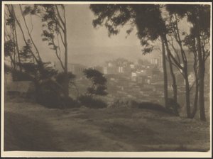 La ville vue du sommet de la colline - Ernest Mitchell Pratt