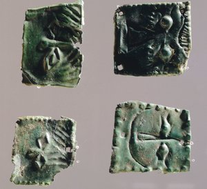 Ex-voto en plaque de bronze représentant des yeux. Artefacts du sanctuaire de Reithia Este (Vénétie). Civilisation étrusque, Ve-IVe siècle av. J.-C. - Etruscan