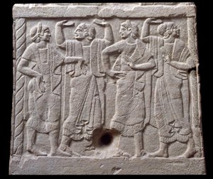 Relief avec danseurs d