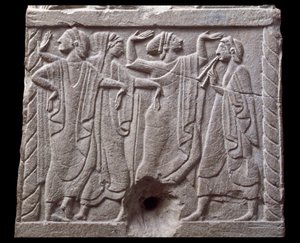 Relief avec danseurs d