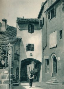 Une rue tranquille, Merano, Tyrol du Sud, Italie, 1927