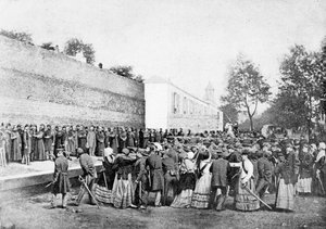 Reconstitution du massacre de 62 otages rue Haxo, Belleville, Paris, 1871