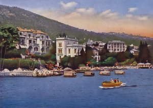 Abbazia, maintenant Opatija en Croatie : Ville vue du port, Sanatorium Dott Horvat, et autres (photo) - European Photographer