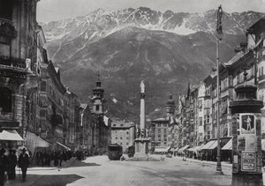 La rue Theresien à Innsbruck (photo n/b)