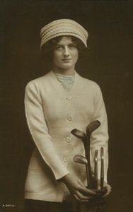 Jeune femme avec des clubs de golf (photo couleur) - European Photographer