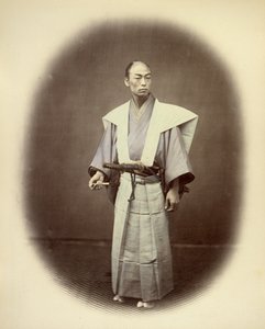 Yakonin japonais en tenue de cérémonie