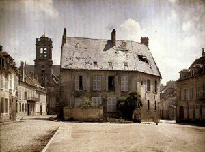 Maison au toit endommagé, Soissons, Aisne, 1917