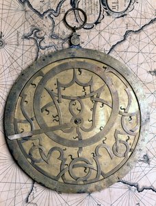Astrolabe flamand (Louvain) du XVIe siècle - Flemish School