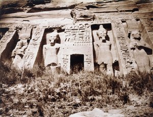 Abou-Sembil, Petit Speos, Partie Centrale de la Façade, vers 1853-54 - Félix Teynard