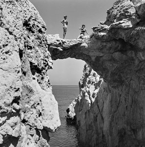 Arche naturelle rocheuse Aspra - Fosco Maraini