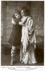 Ivy Millais et Marie Leonhard, actrices, vers 1900