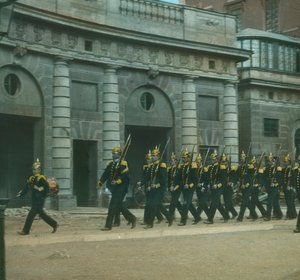 Changement de la garde au palais, Stockholm, Suède, fin 19ème-début 20ème siècle