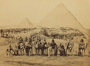 Gîzeh - Le départ de S.A.R. le Prince de Galles et sa suite des Pyramides