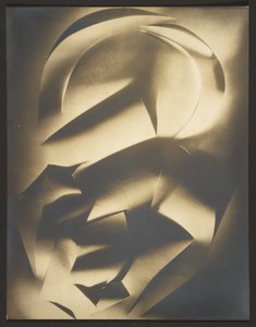 [Abstraction du papier découpé]