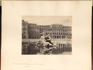 Palais impérial et fontaine, Vienne