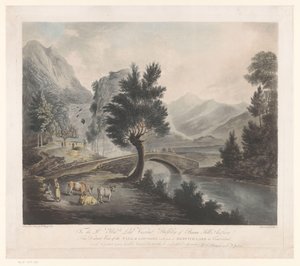 Vue lointaine de la chute de Lowdore avec une partie du lac Keswick dans le Cumberland
