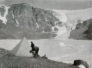 Le Bol du Diable, un Cwm vide dans le coin sud-ouest de Granite Harbour, 1912, 1913 - Frank Debenham
