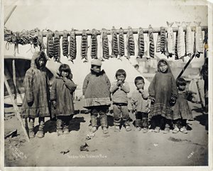 Sous la rangée de saumons - Frank H. Nowell