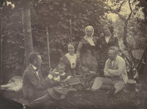 [Trois femmes, deux hommes et un enfant en pique-nique]