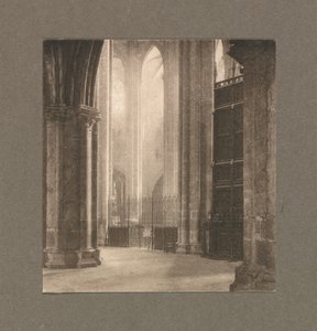Camera Work : Hauteur et lumière dans la cathédrale de Bourges, 1903 - Frederick Henry Evans