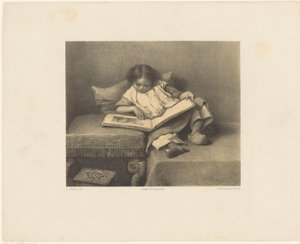 Enfant avec un livre d