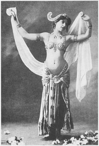 Mata Hari, vers 1905