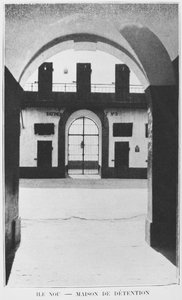 Nouvelle-Calédonie, Île de Nou, Maison de Détention, de La Dépêche Coloniale, 1903 - French Photographer