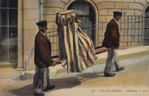 Porteurs transportant un patient à Aix-Les-Bains (photo colorée)