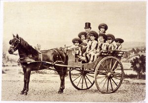 Portrait de Ferdinand de Lesseps (1805 - 1894) et de ses petits-enfants
