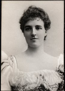 Portrait de Maria Amélia, Reine consort du Portugal - French Photographer