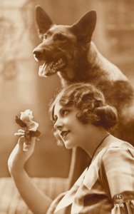 Femme avec son chien - French Photographer