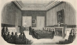 Un examen dans la salle du conseil de l