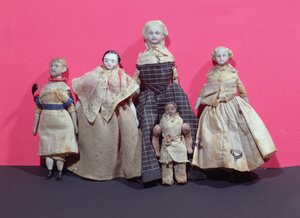 Collection de poupées, peut-être utilisées par Honoré de Balzac (1799-1850) comme aide-mémoire pour La Comédie Humaine