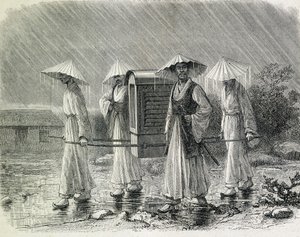 Coréens habillés dans un palanquin (costume de pluie des coréens) portant une chaise. Illustration tirée de «Une expédition en Corée» par M. H. Zuber, ancien officier de marine (1866) - dans «Tour du Monde». - French School