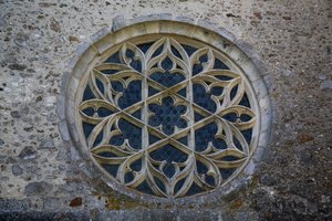 La rosace sur le mur est du transept sud