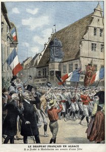 Le drapeau français flotte à nouveau dans les rues de Molsheim, Alsace, lors de la fête sportive dans « Le Petit Journal » du 4 juillet
