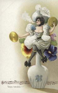 Fille assise sur un vase fumant et jouant des cymbales