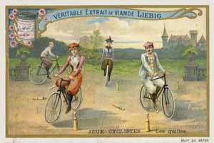 Jeux cyclistes, faire du vélo autour des quilles en France - French School