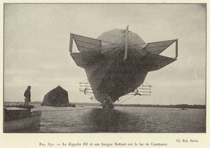 Le Zeppelin III et son hangar flottant sur le lac de Constance - French School