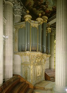 Orgue dans la chapelle