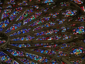 Vue partielle de la rosace nord, c.1300 - French School